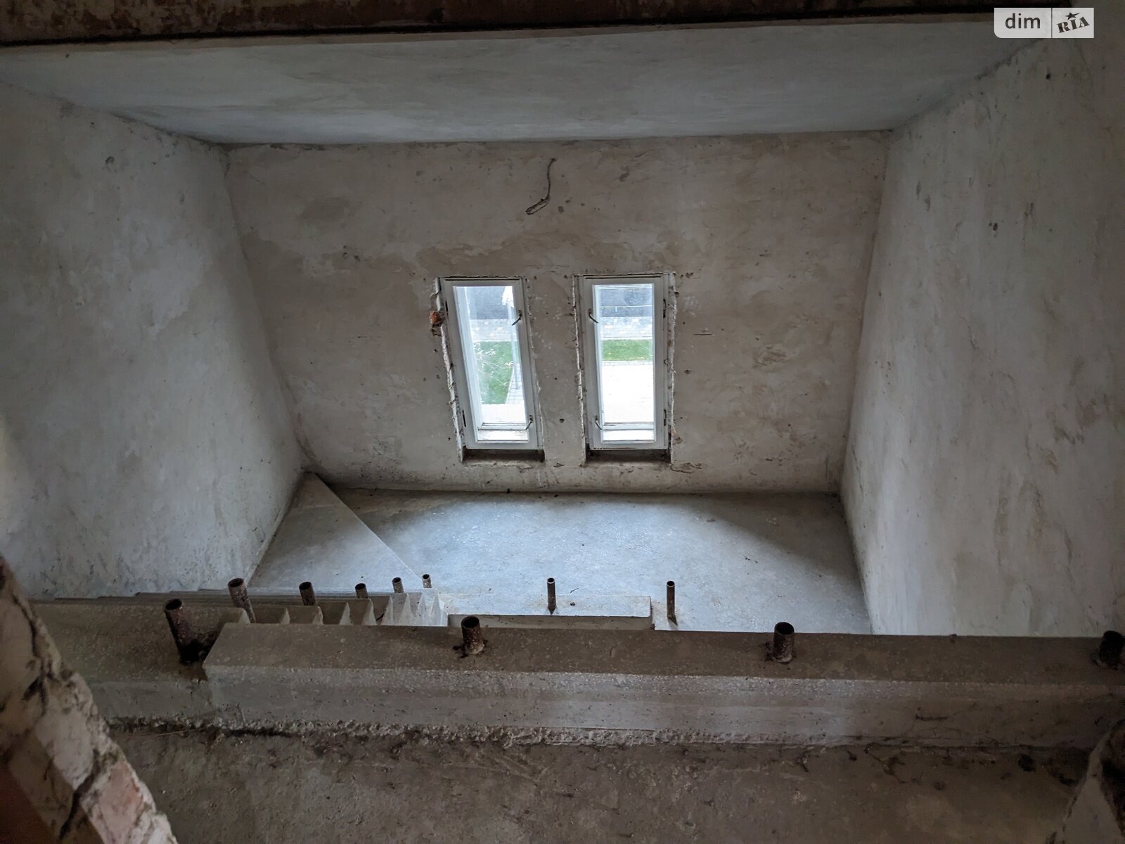 двоповерховий будинок з гаражем, 234 кв. м, цегла. Продаж у Клузові фото 1