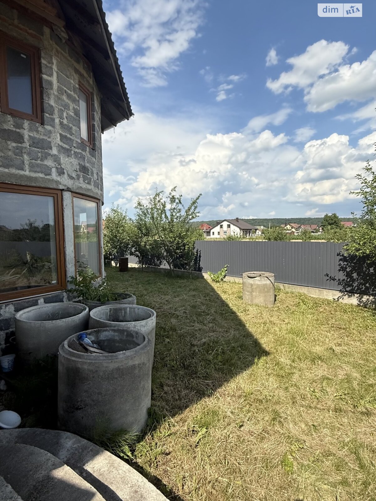 двоповерховий будинок з опаленням, 280 кв. м, шлакоблок. Продаж у Клузові фото 1 двоповерховий будинок з опаленням, 280 кв. м, шлакоблок. Продаж у Клузові фото 1