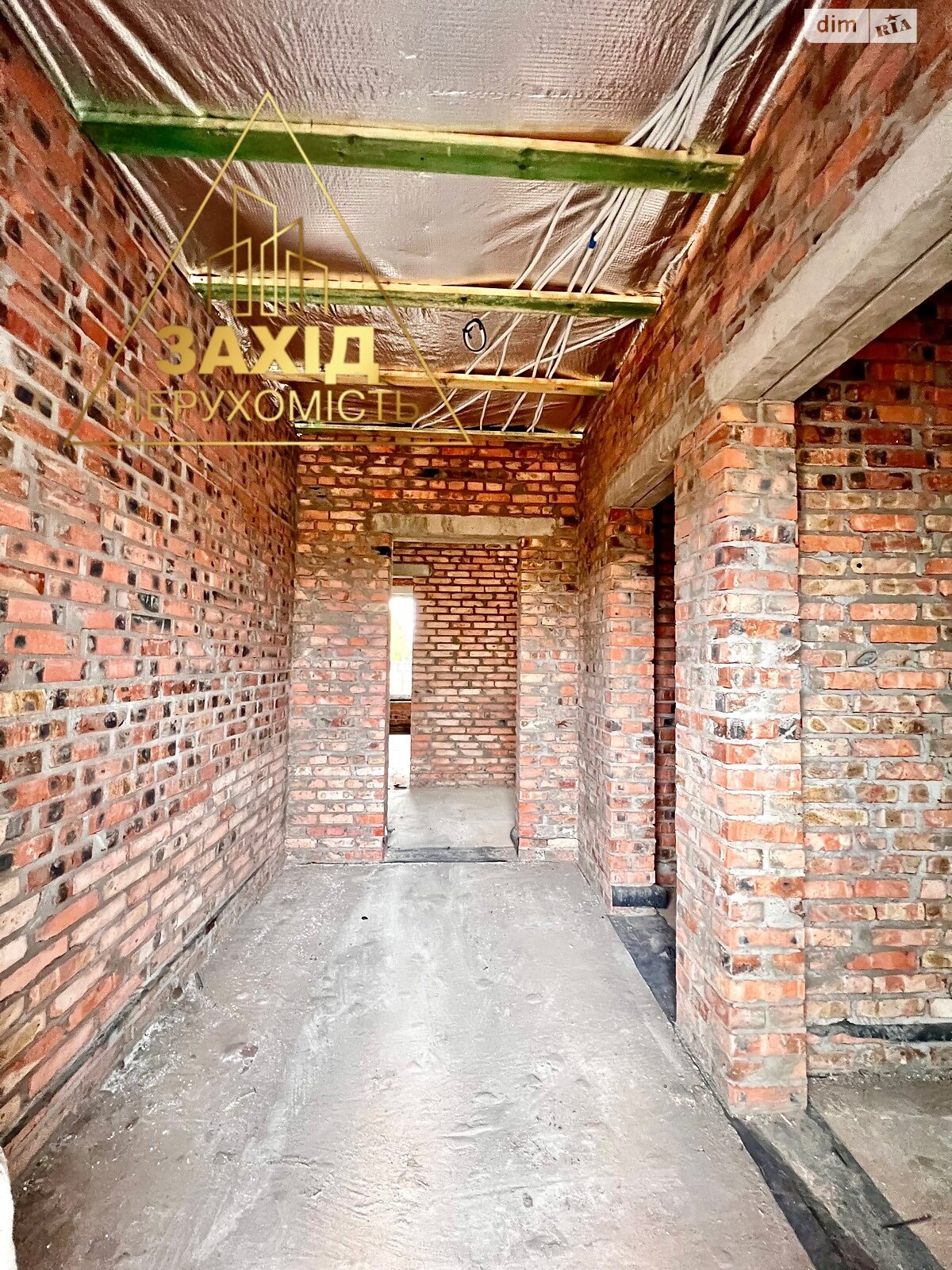 одноэтажный дом с отоплением, 130 кв. м, кирпич. Продажа в Княгининке фото 1