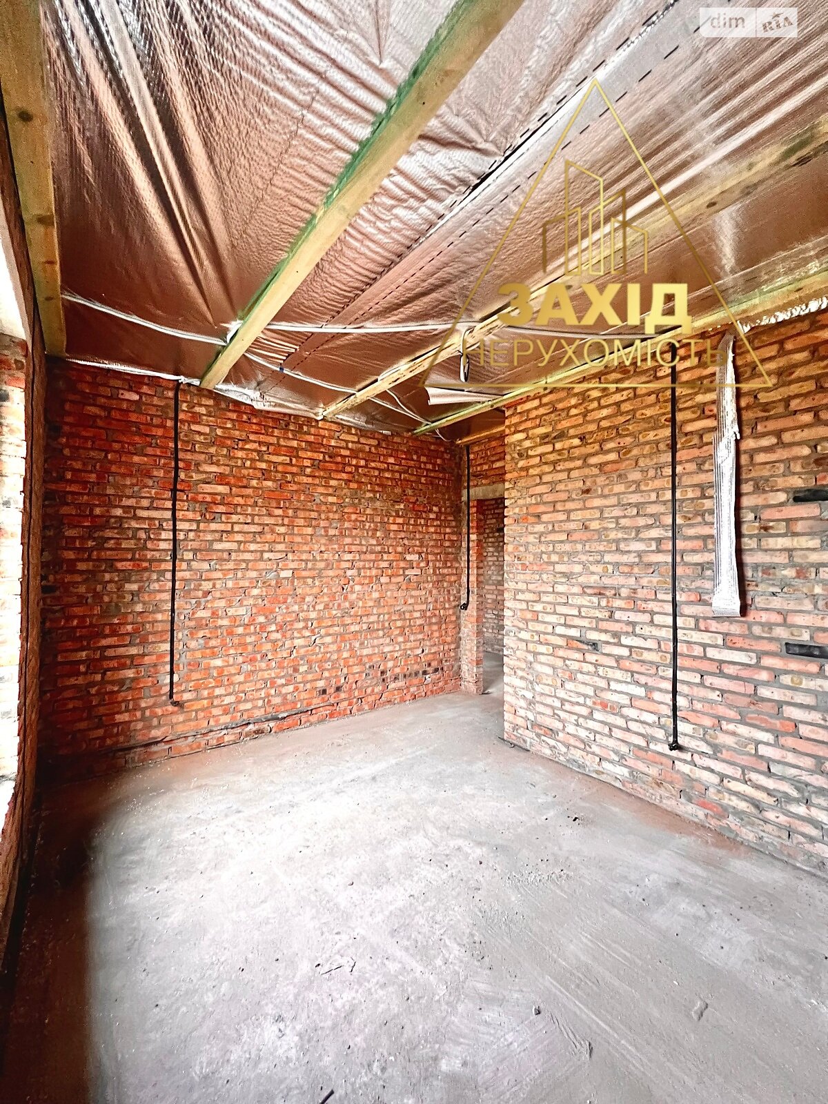 одноэтажный дом с отоплением, 130 кв. м, кирпич. Продажа в Княгининке фото 1