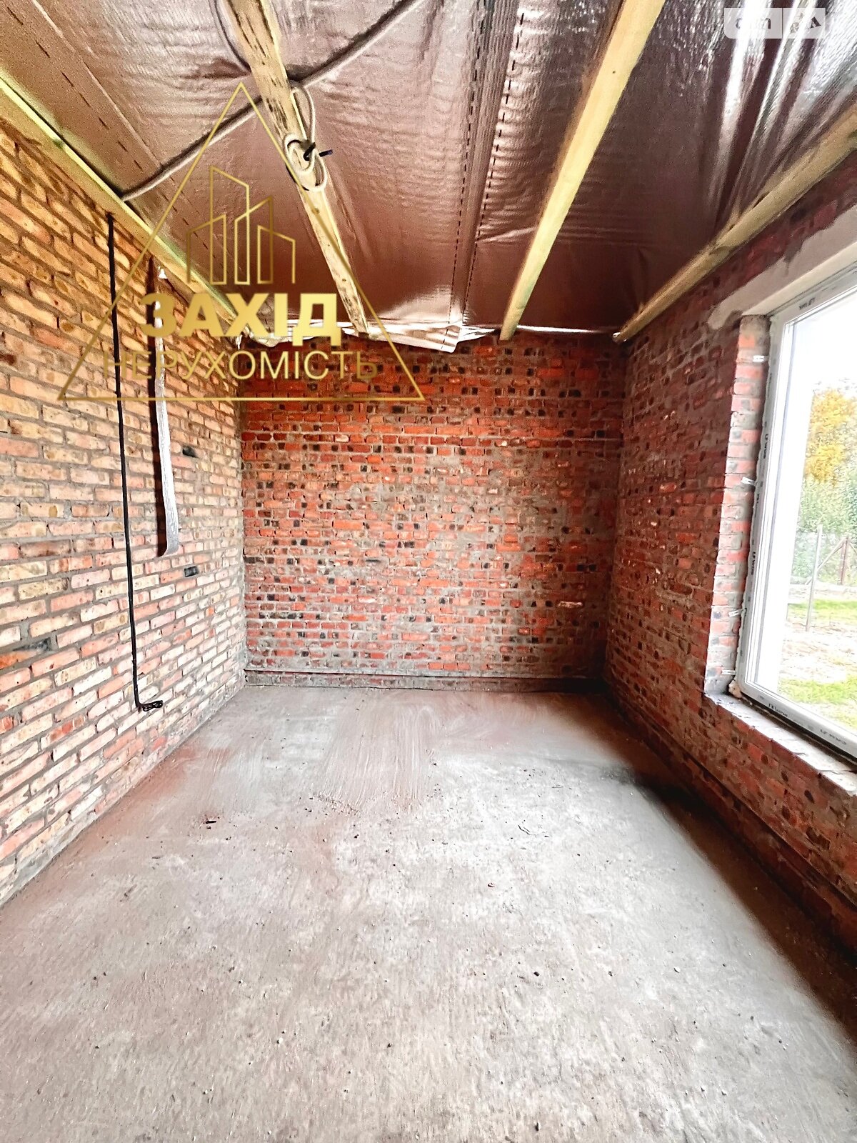 одноэтажный дом с отоплением, 130 кв. м, кирпич. Продажа в Княгининке фото 1