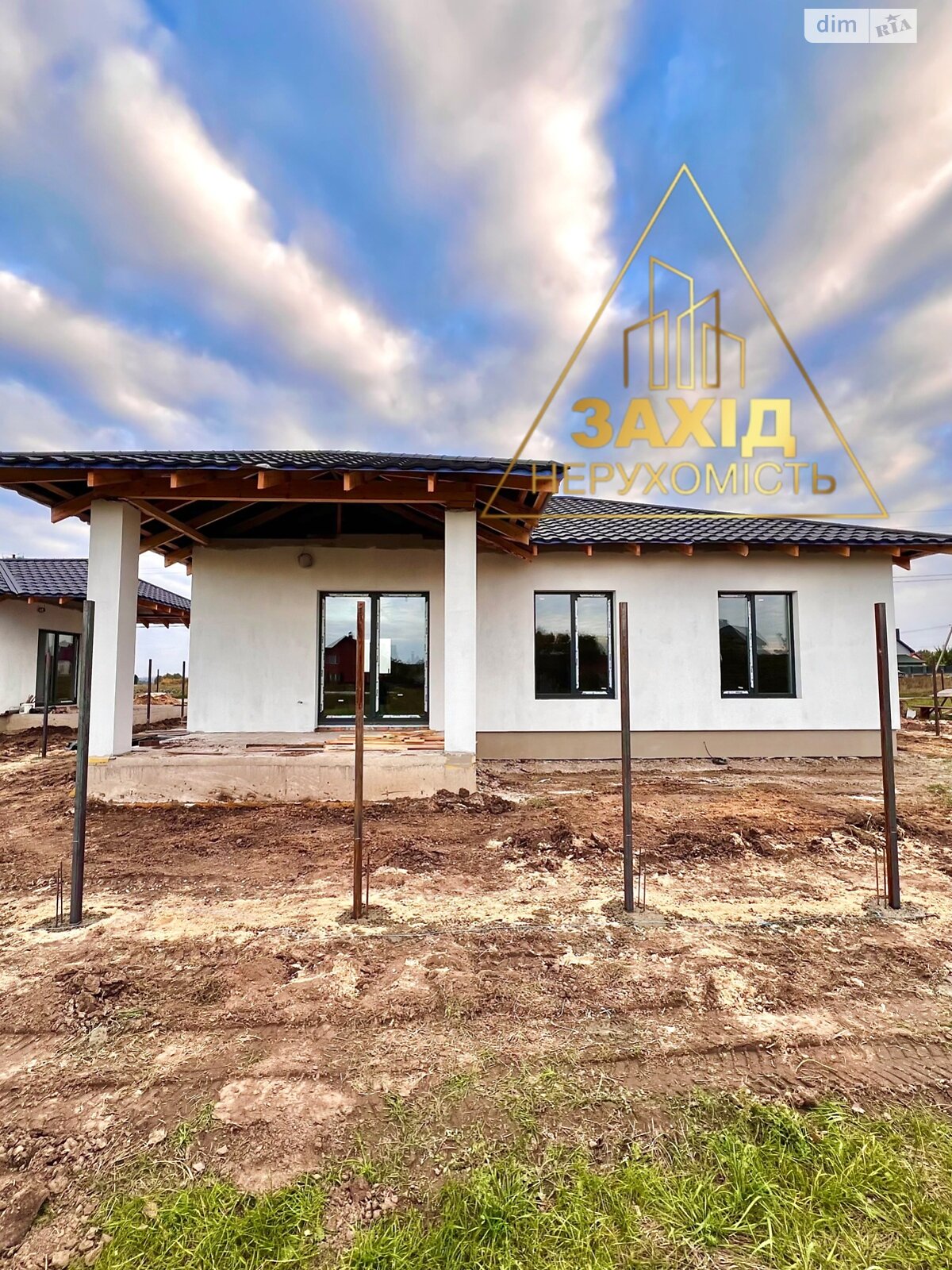 одноэтажный дом с отоплением, 130 кв. м, кирпич. Продажа в Княгининке фото 1