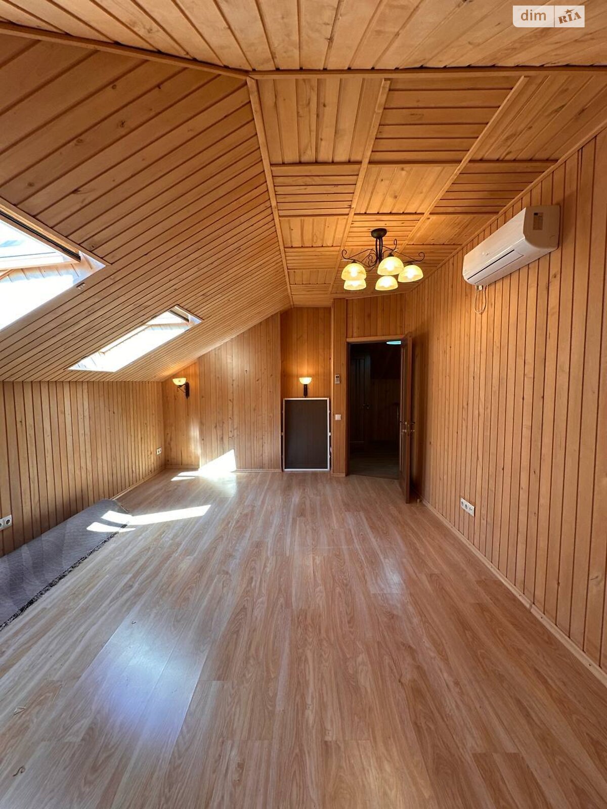 триповерховий будинок з балконом, 200.9 кв. м, ракушняк. Продаж в Коблевому, район Коблево фото 1 триповерховий будинок з балконом, 200.9 кв. м, ракушняк. Продаж в Коблевому, район Коблево фото 1