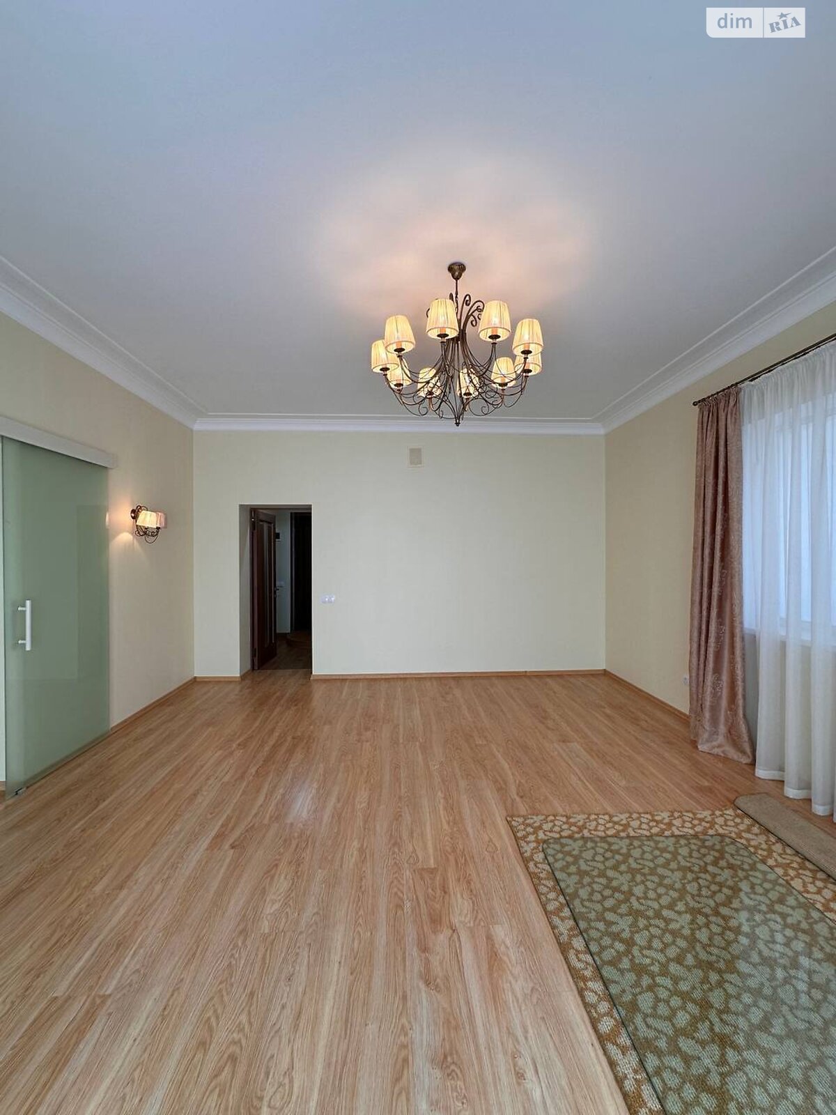 триповерховий будинок з балконом, 200.9 кв. м, ракушняк. Продаж в Коблевому, район Коблево фото 1 триповерховий будинок з балконом, 200.9 кв. м, ракушняк. Продаж в Коблевому, район Коблево фото 1