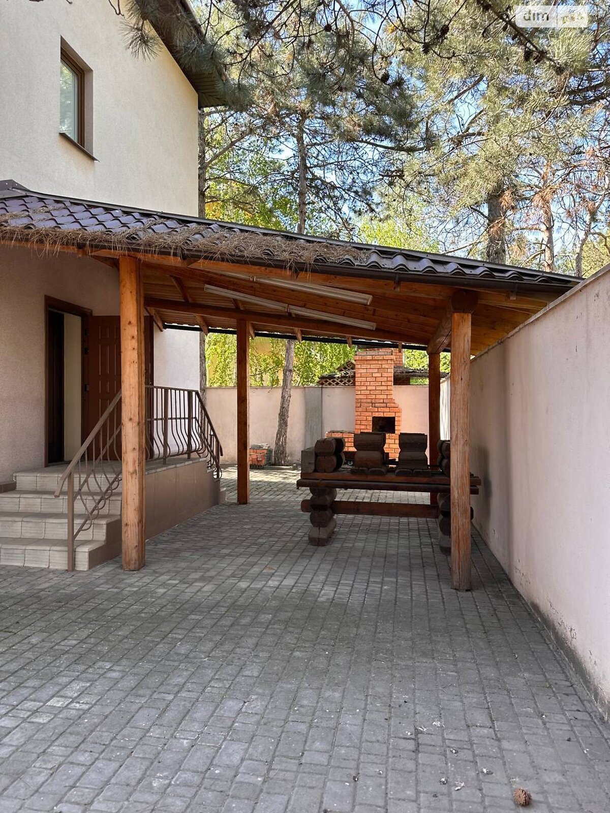 триповерховий будинок з балконом, 200.9 кв. м, ракушняк. Продаж в Коблевому, район Коблево фото 1 триповерховий будинок з балконом, 200.9 кв. м, ракушняк. Продаж в Коблевому, район Коблево фото 1
