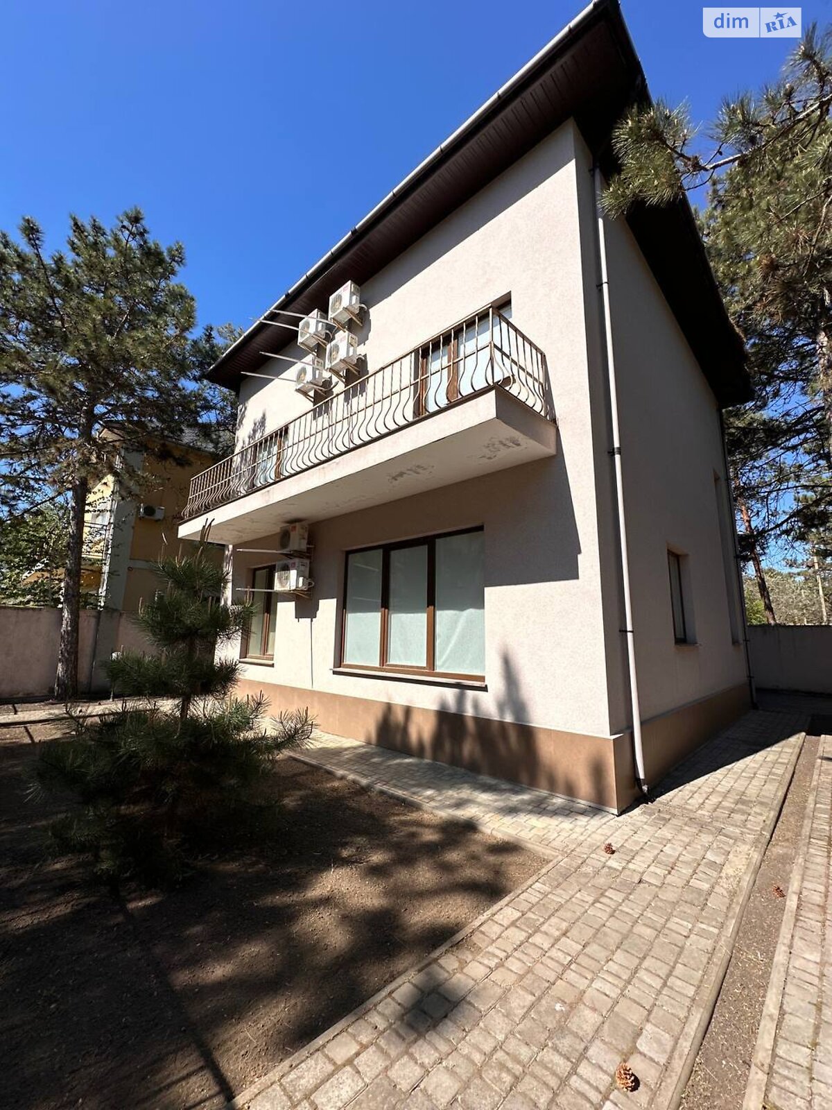 триповерховий будинок з балконом, 200.9 кв. м, ракушняк. Продаж в Коблевому, район Коблево фото 1 триповерховий будинок з балконом, 200.9 кв. м, ракушняк. Продаж в Коблевому, район Коблево фото 1