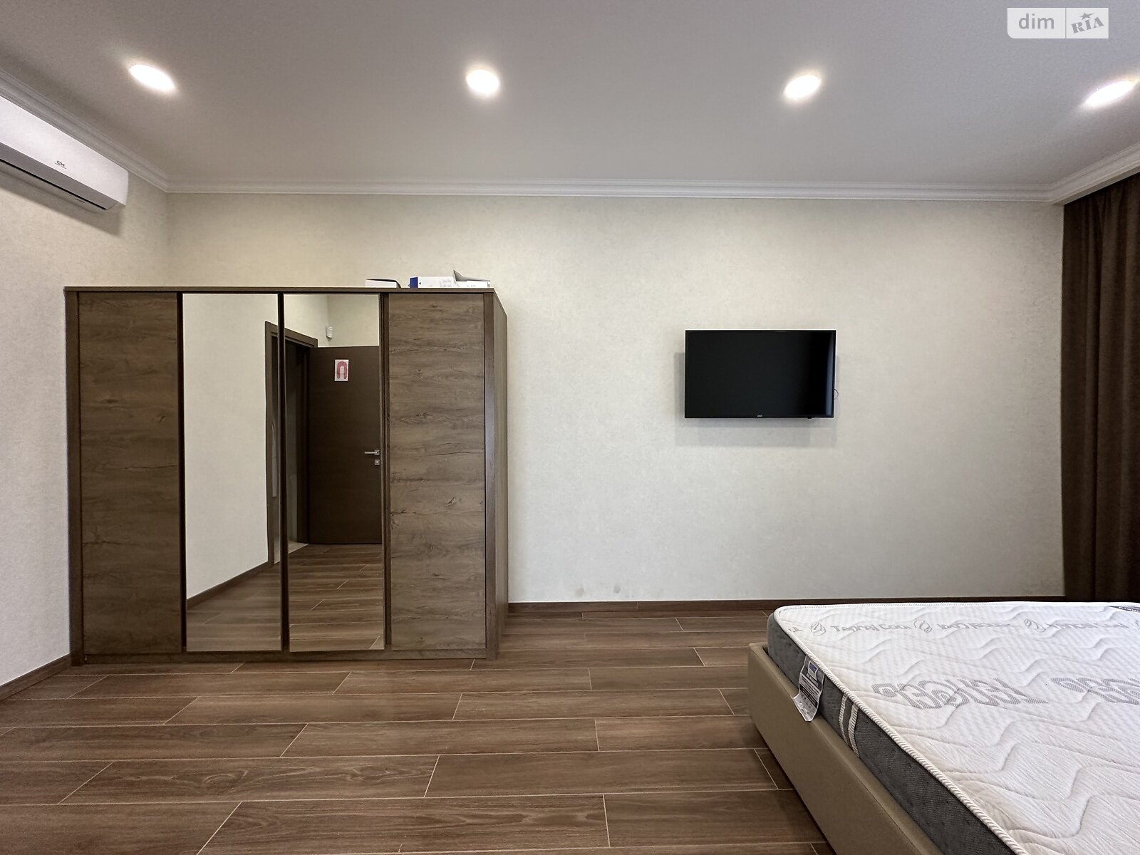 двухэтажный дом, 255 кв. м, кирпич. Продажа в Коблеве фото 1 двухэтажный дом, 255 кв. м, кирпич. Продажа в Коблеве фото 1