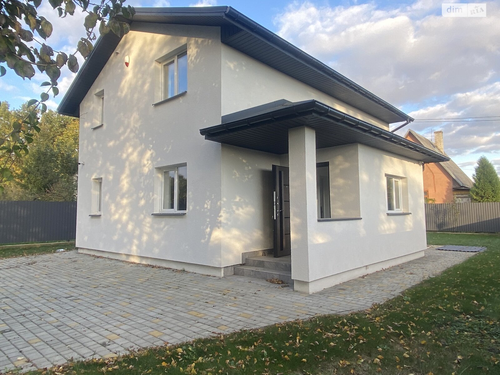 двоповерховий будинок з верандою, 100 кв. м, великоблочний вапняк. Продаж у Кожичах фото 1 двоповерховий будинок з верандою, 100 кв. м, великоблочний вапняк. Продаж у Кожичах фото 1