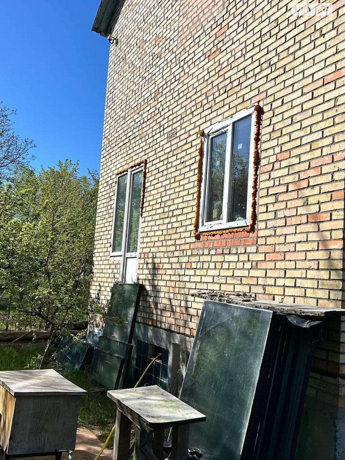 трехэтажный дом, 120 кв. м, кирпич. Продажа в Кожуховке фото 1 трехэтажный дом, 120 кв. м, кирпич. Продажа в Кожуховке фото 1