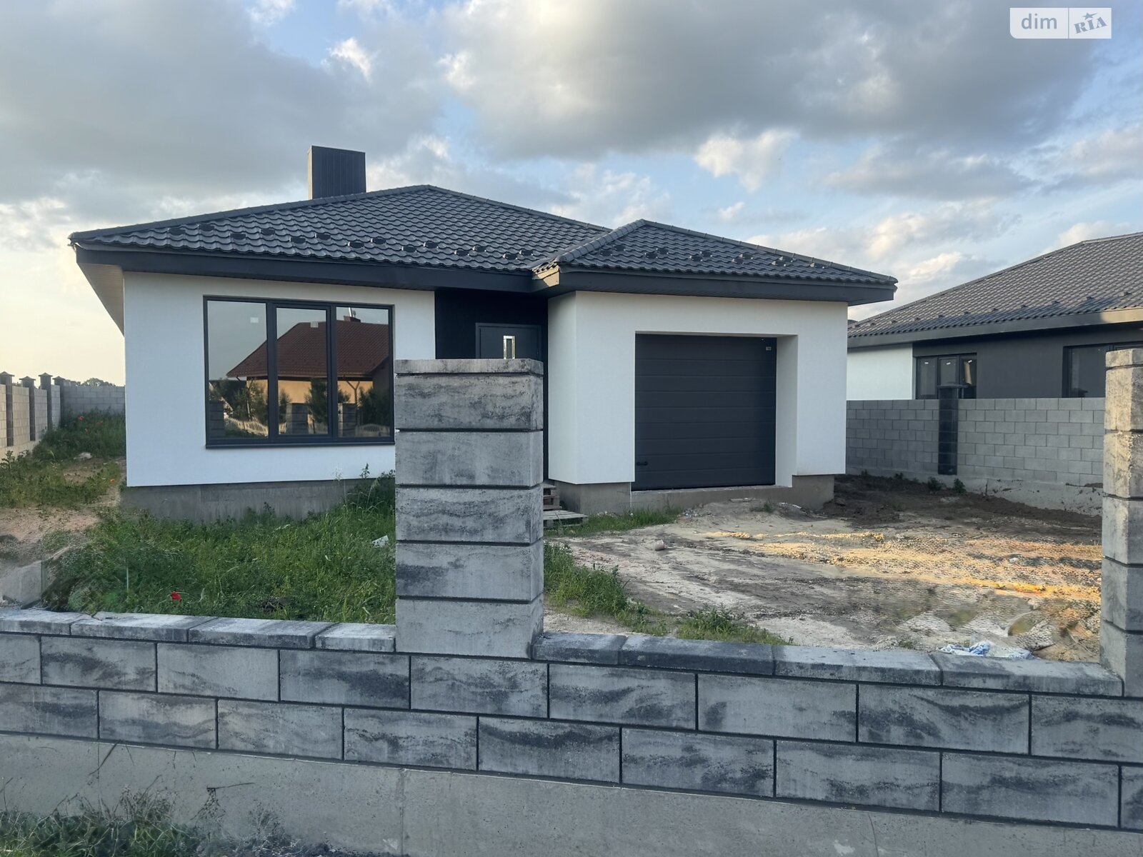 одноповерховий будинок з гаражем, 130 кв. м, кирпич. Продаж у Колоденці фото 1 одноповерховий будинок з гаражем, 130 кв. м, кирпич. Продаж у Колоденці фото 1