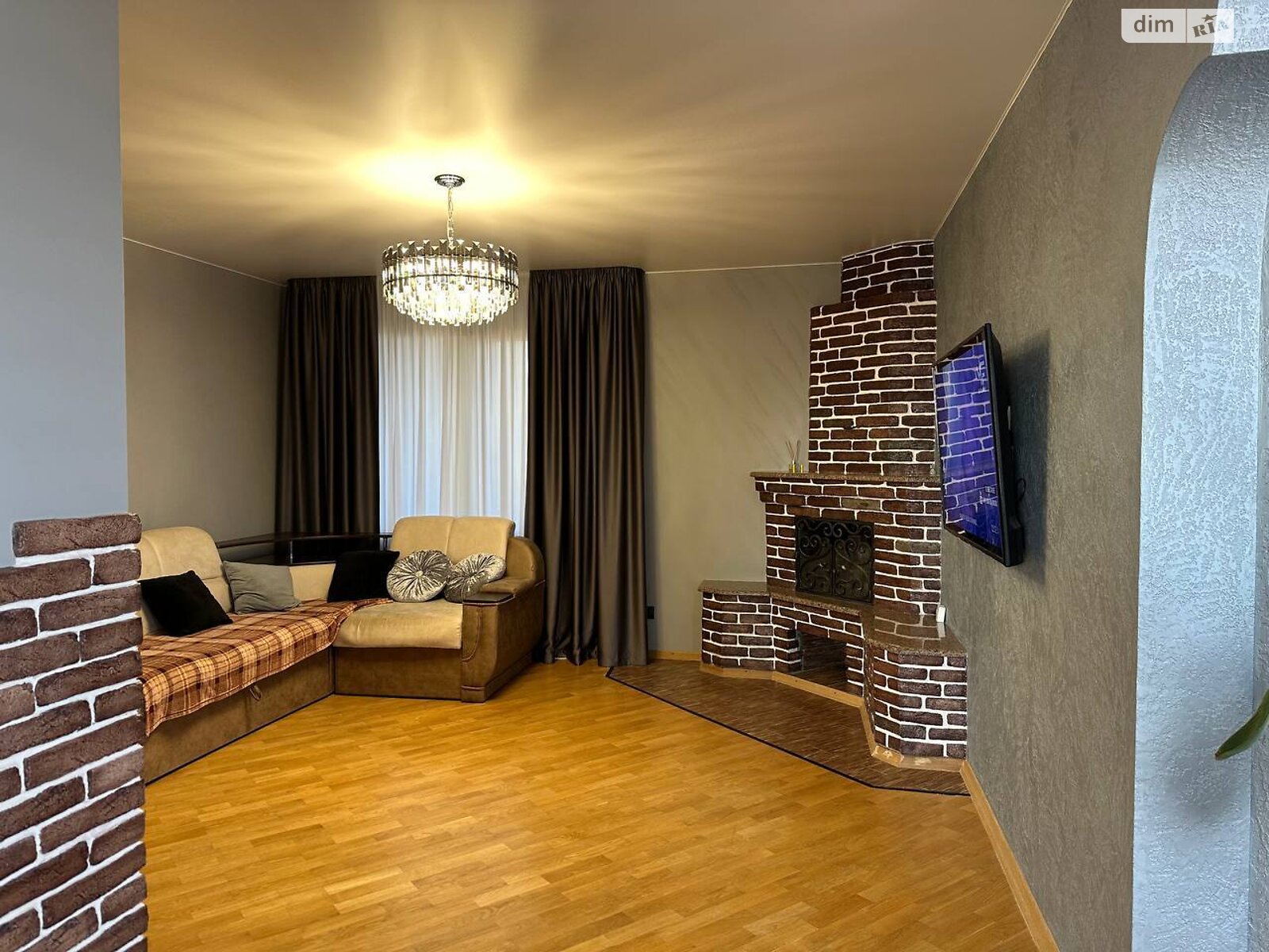 двухэтажный дом с гаражом, 246.5 кв. м, кирпич. Продажа в Колоденке фото 1 двухэтажный дом с гаражом, 246.5 кв. м, кирпич. Продажа в Колоденке фото 1