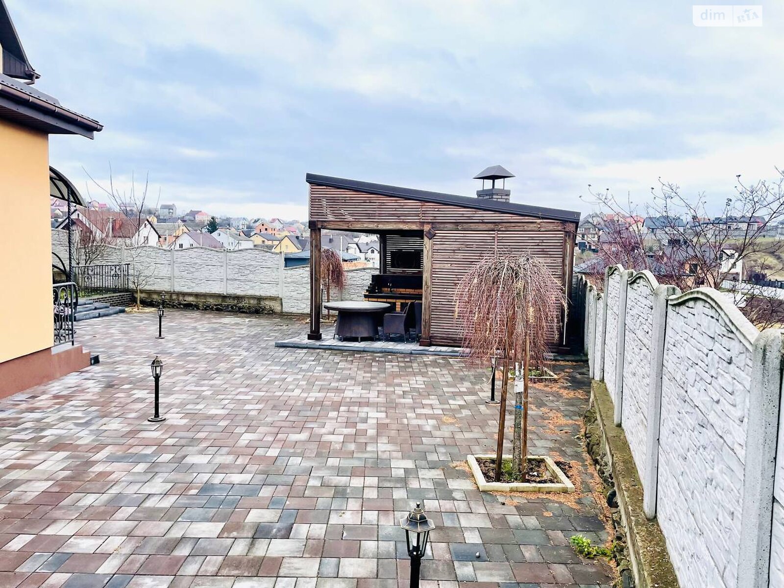 двухэтажный дом с гаражом, 246.5 кв. м, кирпич. Продажа в Колоденке фото 1 двухэтажный дом с гаражом, 246.5 кв. м, кирпич. Продажа в Колоденке фото 1