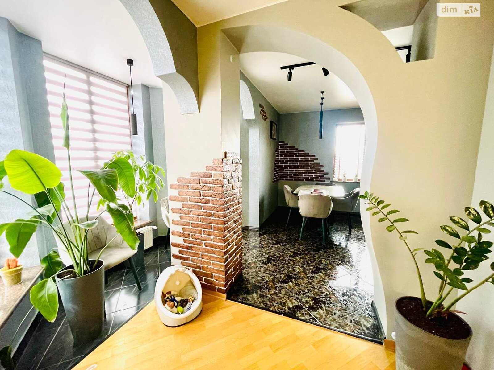 двухэтажный дом с гаражом, 246.5 кв. м, кирпич. Продажа в Колоденке фото 1 двухэтажный дом с гаражом, 246.5 кв. м, кирпич. Продажа в Колоденке фото 1