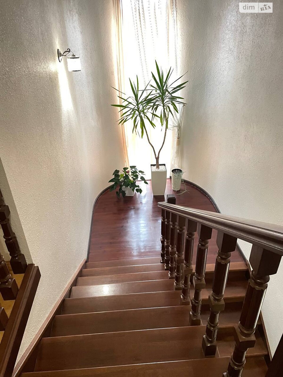 двухэтажный дом с гаражом, 246.5 кв. м, кирпич. Продажа в Колоденке фото 1 двухэтажный дом с гаражом, 246.5 кв. м, кирпич. Продажа в Колоденке фото 1