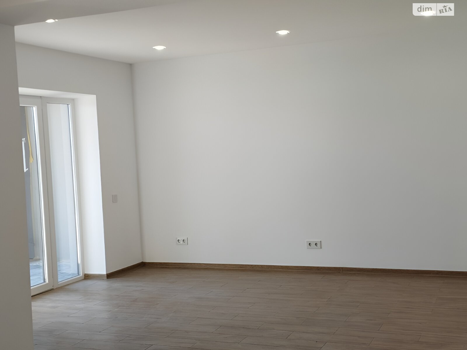 двухэтажный дом с балконом, 104.2 кв. м, кирпич. Продажа в Коломые район Коломыя фото 1 двухэтажный дом с балконом, 104.2 кв. м, кирпич. Продажа в Коломые район Коломыя фото 1