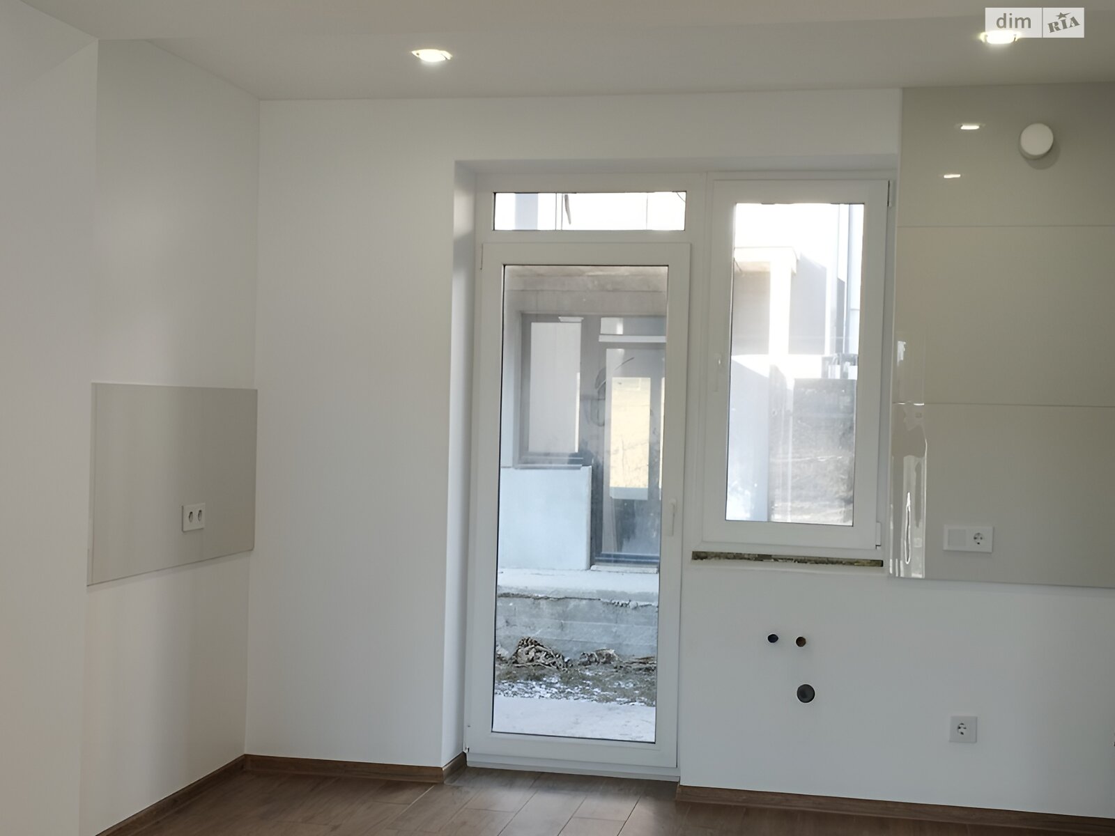 двухэтажный дом с балконом, 104.2 кв. м, кирпич. Продажа в Коломые район Коломыя фото 1 двухэтажный дом с балконом, 104.2 кв. м, кирпич. Продажа в Коломые район Коломыя фото 1