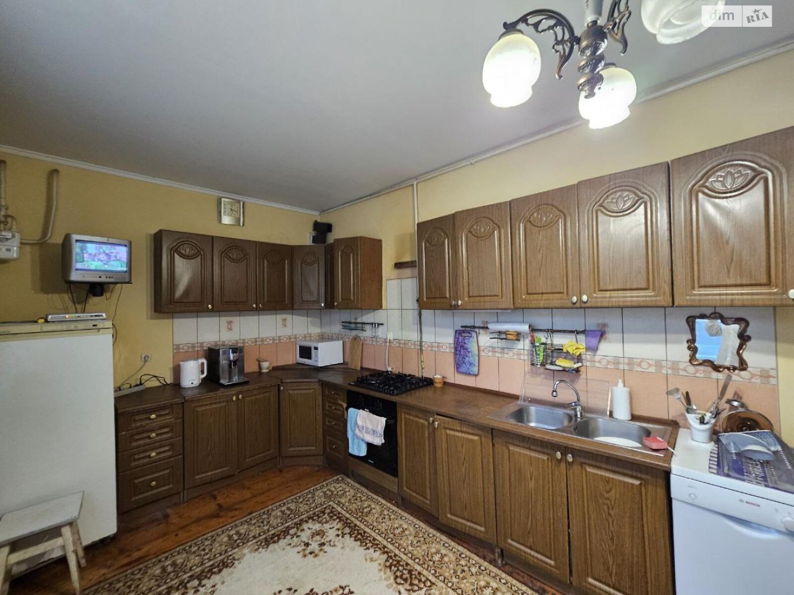 двухэтажный дом с верандой, 351.4 кв. м, кирпич. Продажа в Коломые район Коломыя фото 1 двухэтажный дом с верандой, 351.4 кв. м, кирпич. Продажа в Коломые район Коломыя фото 1