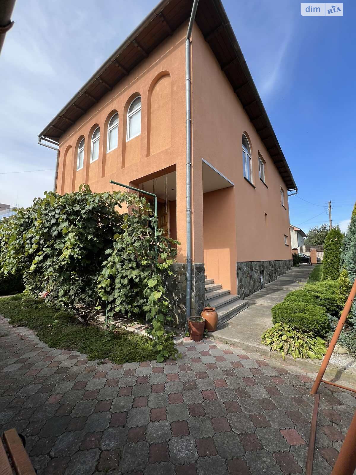 двухэтажный дом с верандой, 300 кв. м, кирпич. Продажа в Коломые фото 1 двухэтажный дом с верандой, 300 кв. м, кирпич. Продажа в Коломые фото 1