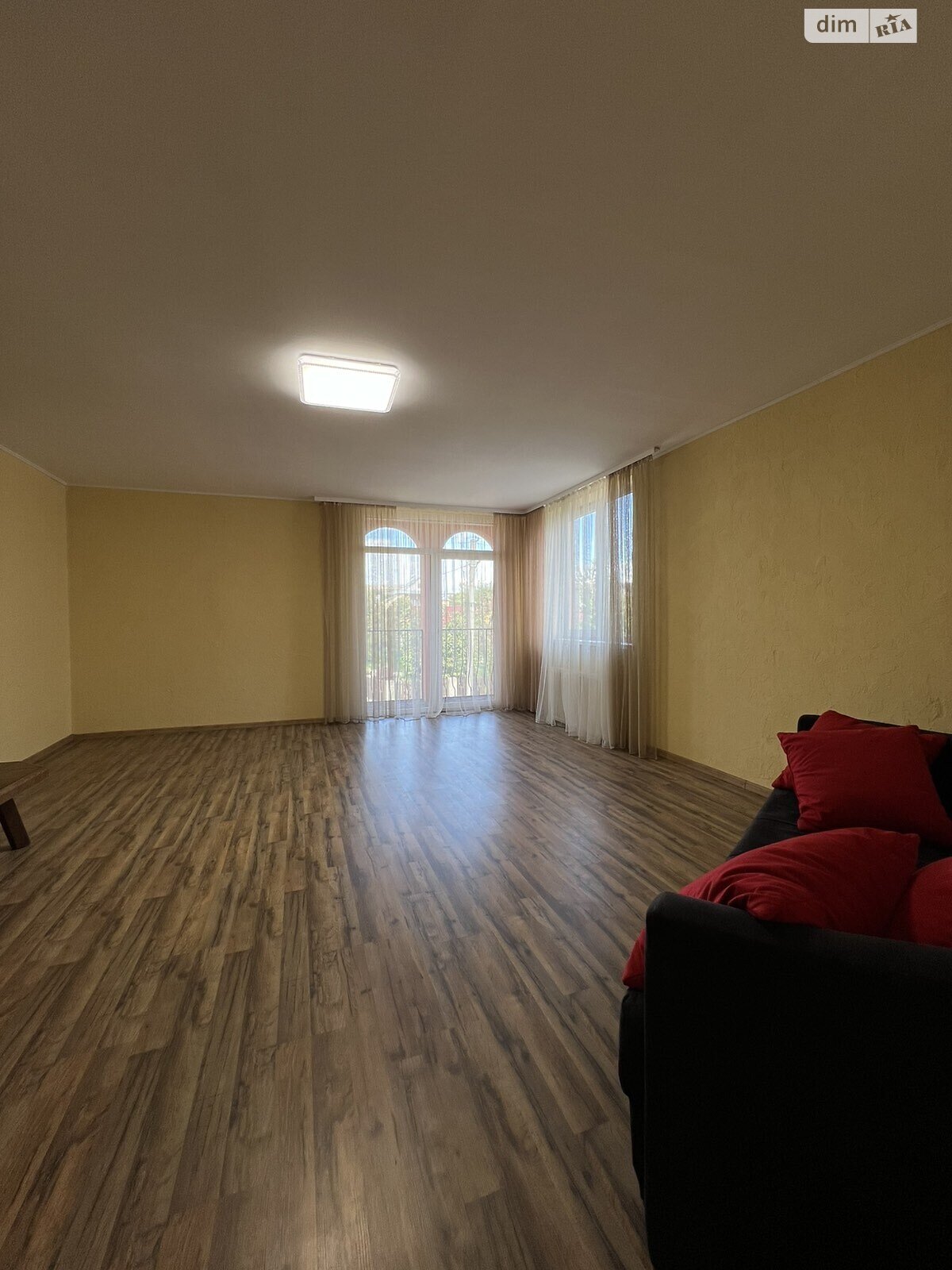 двухэтажный дом с верандой, 300 кв. м, кирпич. Продажа в Коломые фото 1 двухэтажный дом с верандой, 300 кв. м, кирпич. Продажа в Коломые фото 1