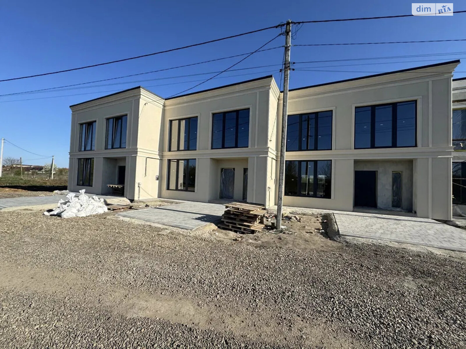 двухэтажный дом с гаражом, 100 кв. м, кирпич. Продажа в Коломые фото 1 двухэтажный дом с гаражом, 100 кв. м, кирпич. Продажа в Коломые фото 1