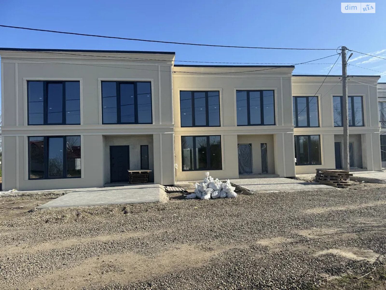 двухэтажный дом с гаражом, 100 кв. м, кирпич. Продажа в Коломые фото 1 двухэтажный дом с гаражом, 100 кв. м, кирпич. Продажа в Коломые фото 1