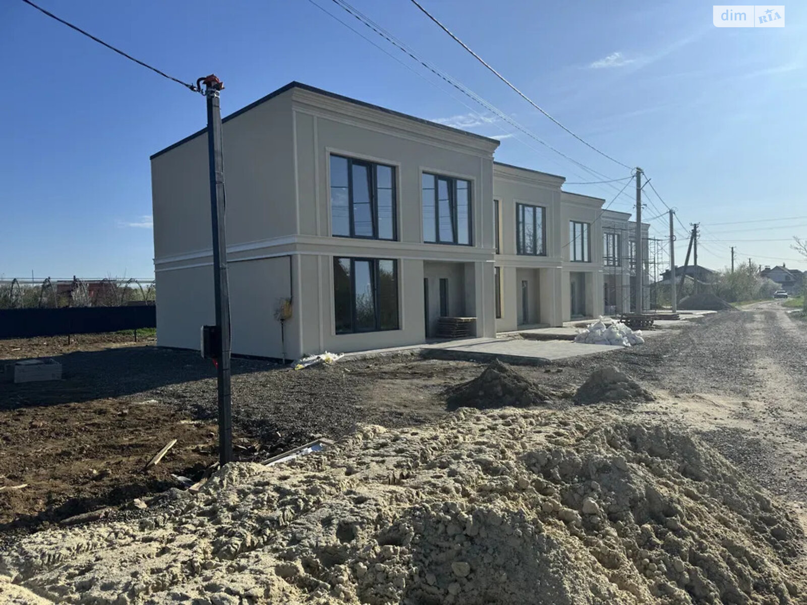 двухэтажный дом с гаражом, 100 кв. м, кирпич. Продажа в Коломые фото 1 двухэтажный дом с гаражом, 100 кв. м, кирпич. Продажа в Коломые фото 1