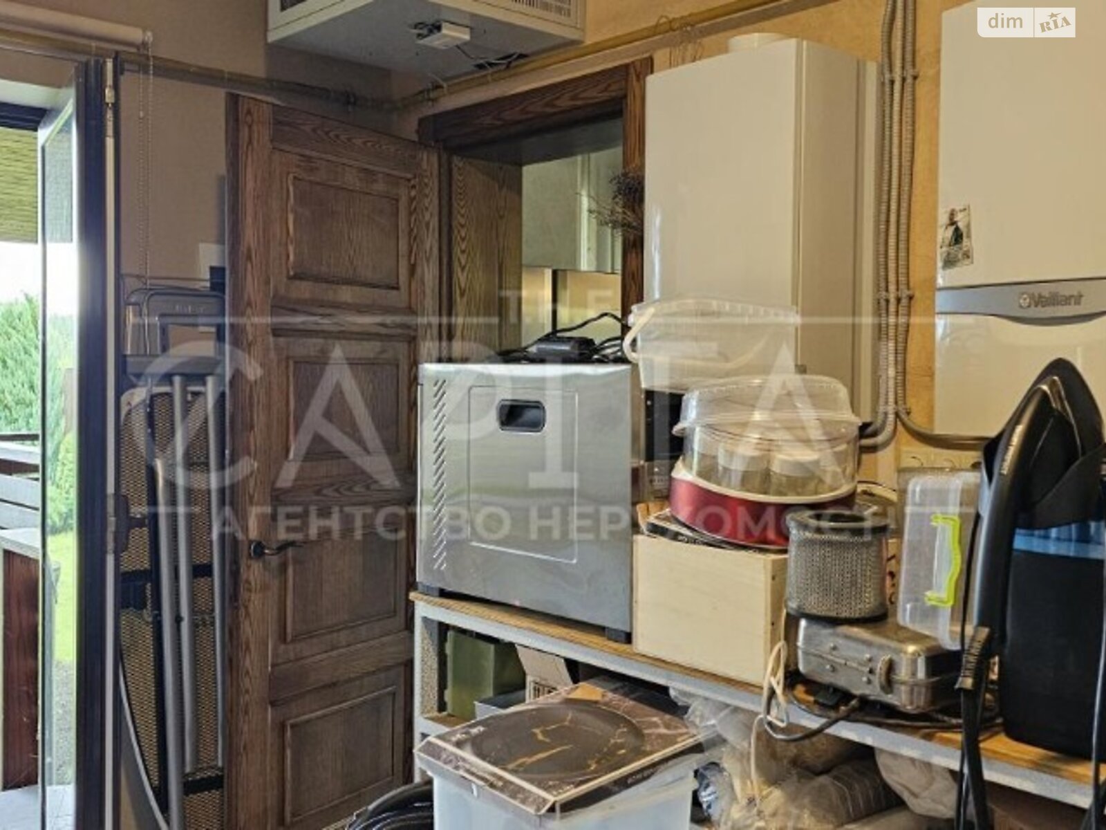 двухэтажный дом с балконом, 241 кв. м, кирпич. Продажа в Колонщине фото 1