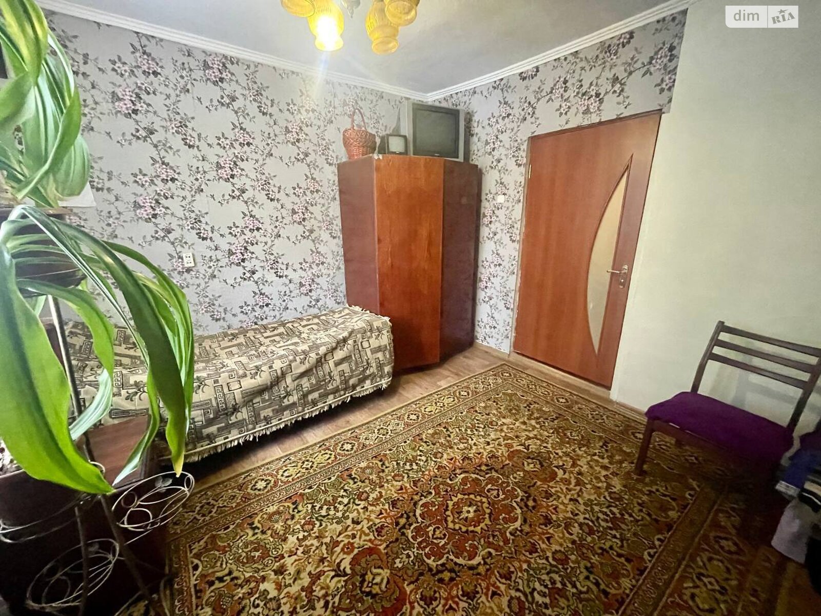 одноповерховий будинок, 56 кв. м, цегла. Продаж у Комарові фото 1