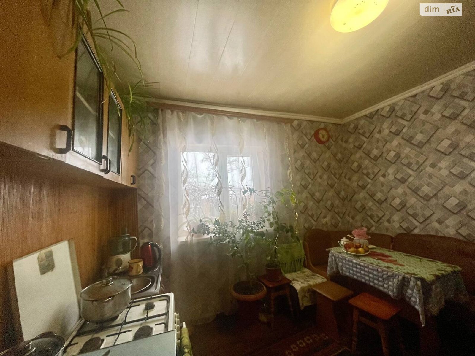 одноповерховий будинок, 56 кв. м, цегла. Продаж у Комарові фото 1