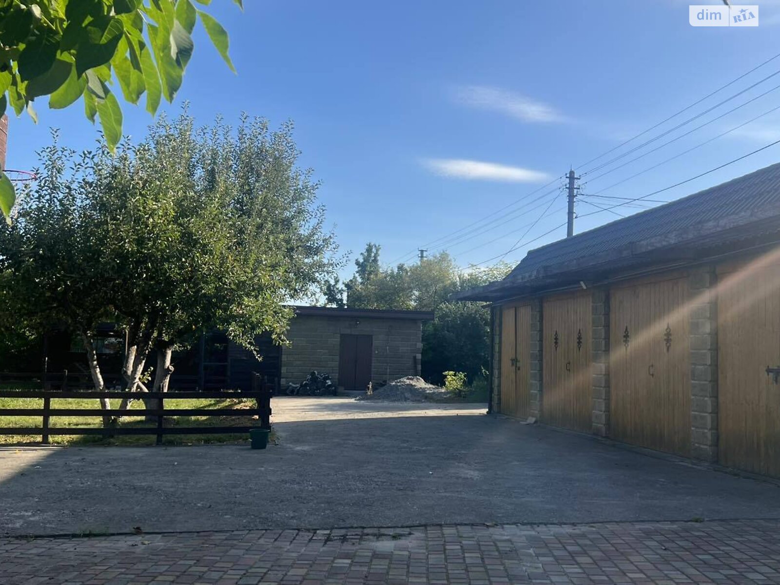 двухэтажный дом с верандой, 153 кв. м, газобетон. Продажа в Комаровке фото 1