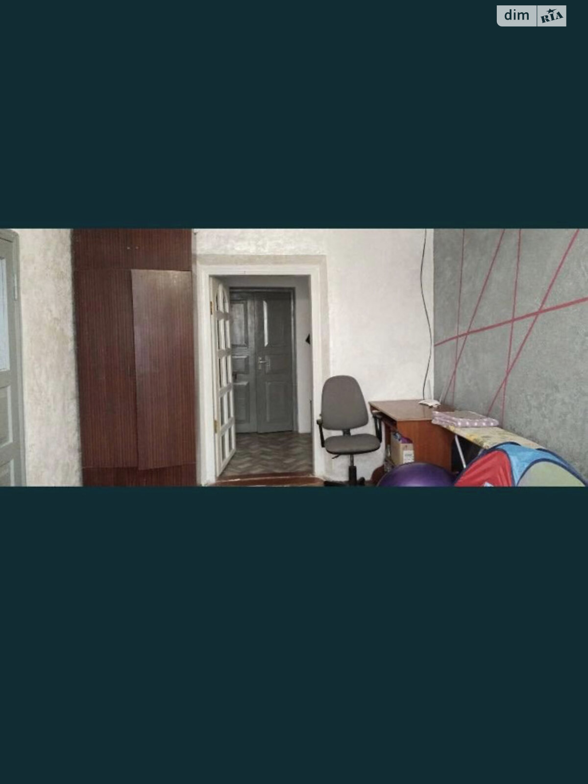 одноэтажный дом с верандой, 81 кв. м, глинобитный. Продажа в Комаровцах фото 1 одноэтажный дом с верандой, 81 кв. м, глинобитный. Продажа в Комаровцах фото 1