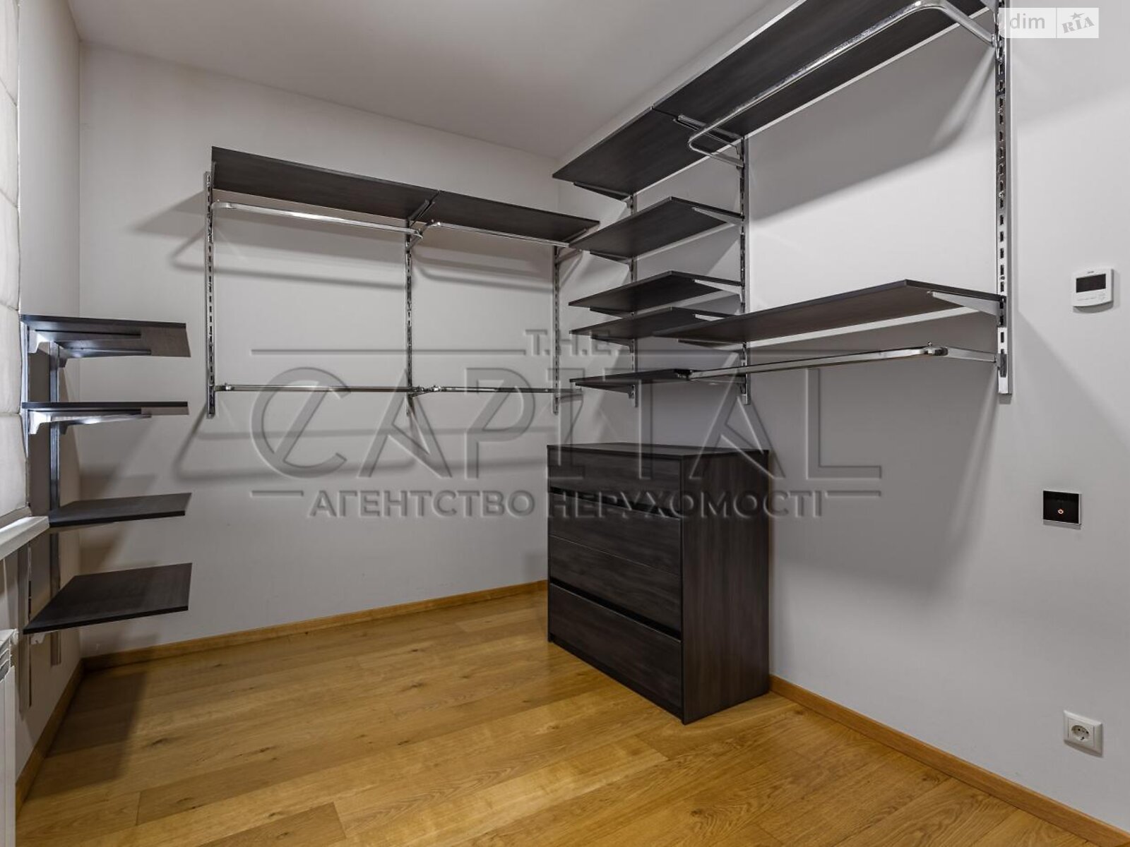 двухэтажный дом с гаражом, 300 кв. м, кирпич. Продажа в Конча-Заспе фото 1