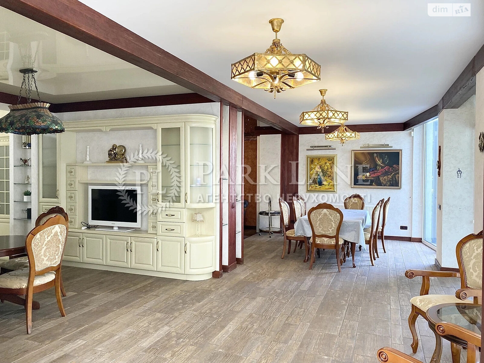 трехэтажный дом с верандой, 1057.9 кв. м, керамический кирпич. Продажа в Козине фото 1 трехэтажный дом с верандой, 1057.9 кв. м, керамический кирпич. Продажа в Козине фото 1