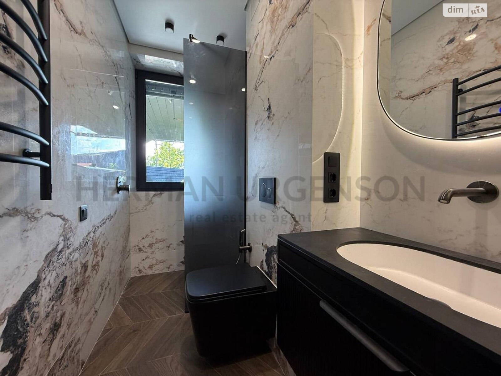 двухэтажный дом с балконом, 122 кв. м, кирпич. Продажа в Концове фото 1 двухэтажный дом с балконом, 122 кв. м, кирпич. Продажа в Концове фото 1