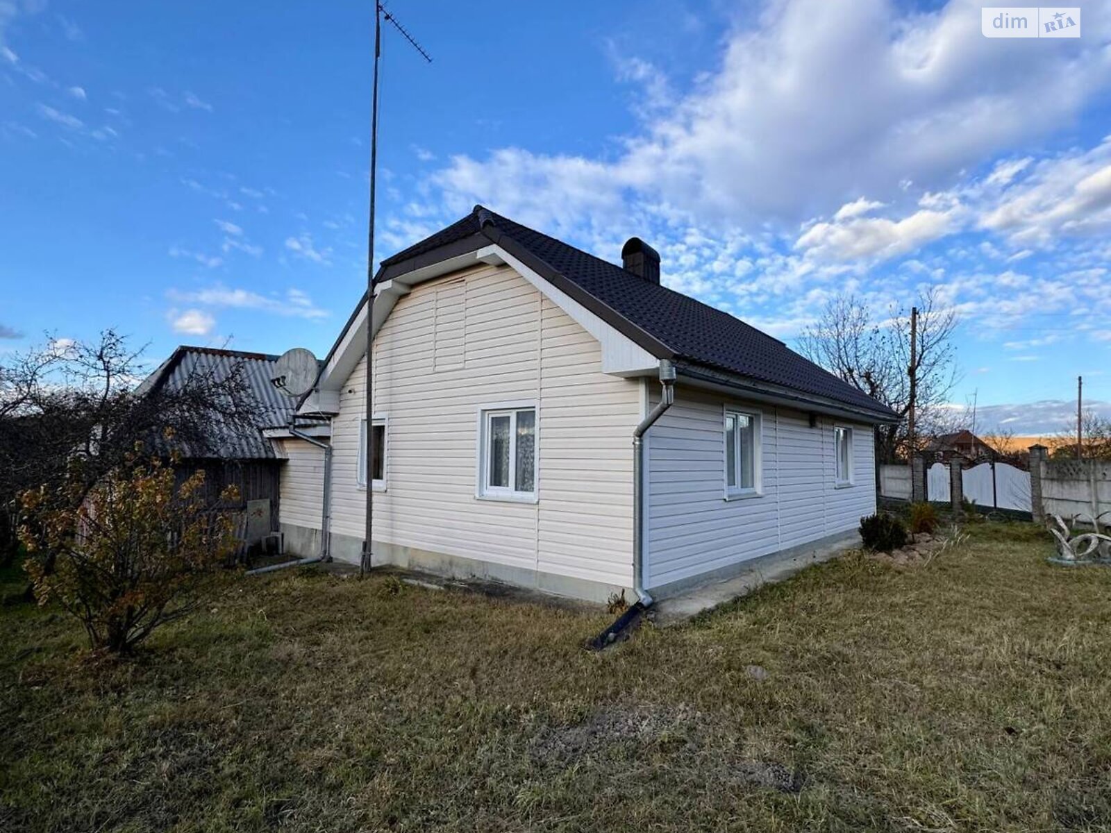 одноповерховий будинок з опаленням, 60 кв. м, дерево та цегла. Продаж у Копачівці фото 1