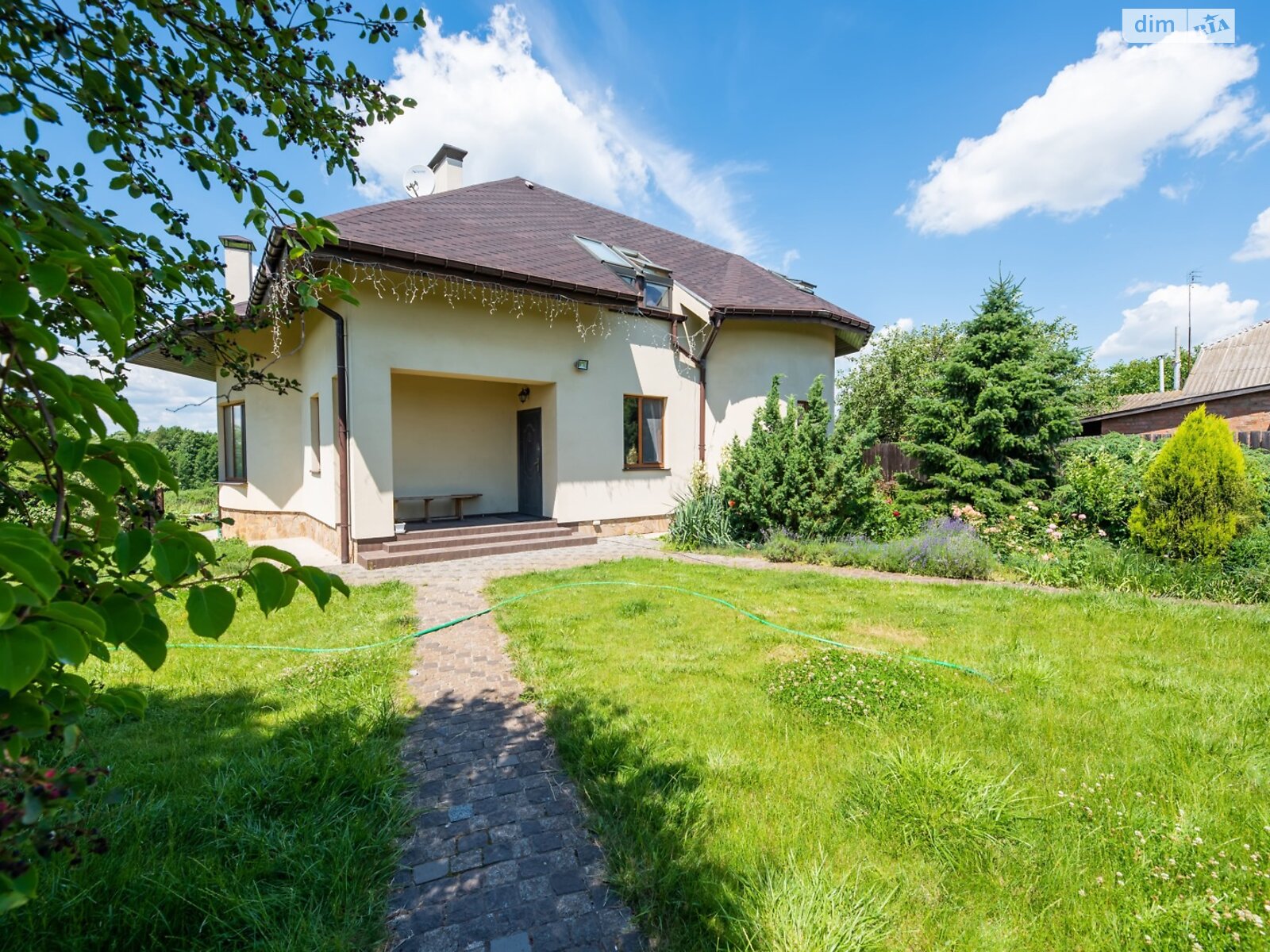 двухэтажный дом с верандой, 275 кв. м, кирпич. Продажа в Копиевке фото 1 двухэтажный дом с верандой, 275 кв. м, кирпич. Продажа в Копиевке фото 1