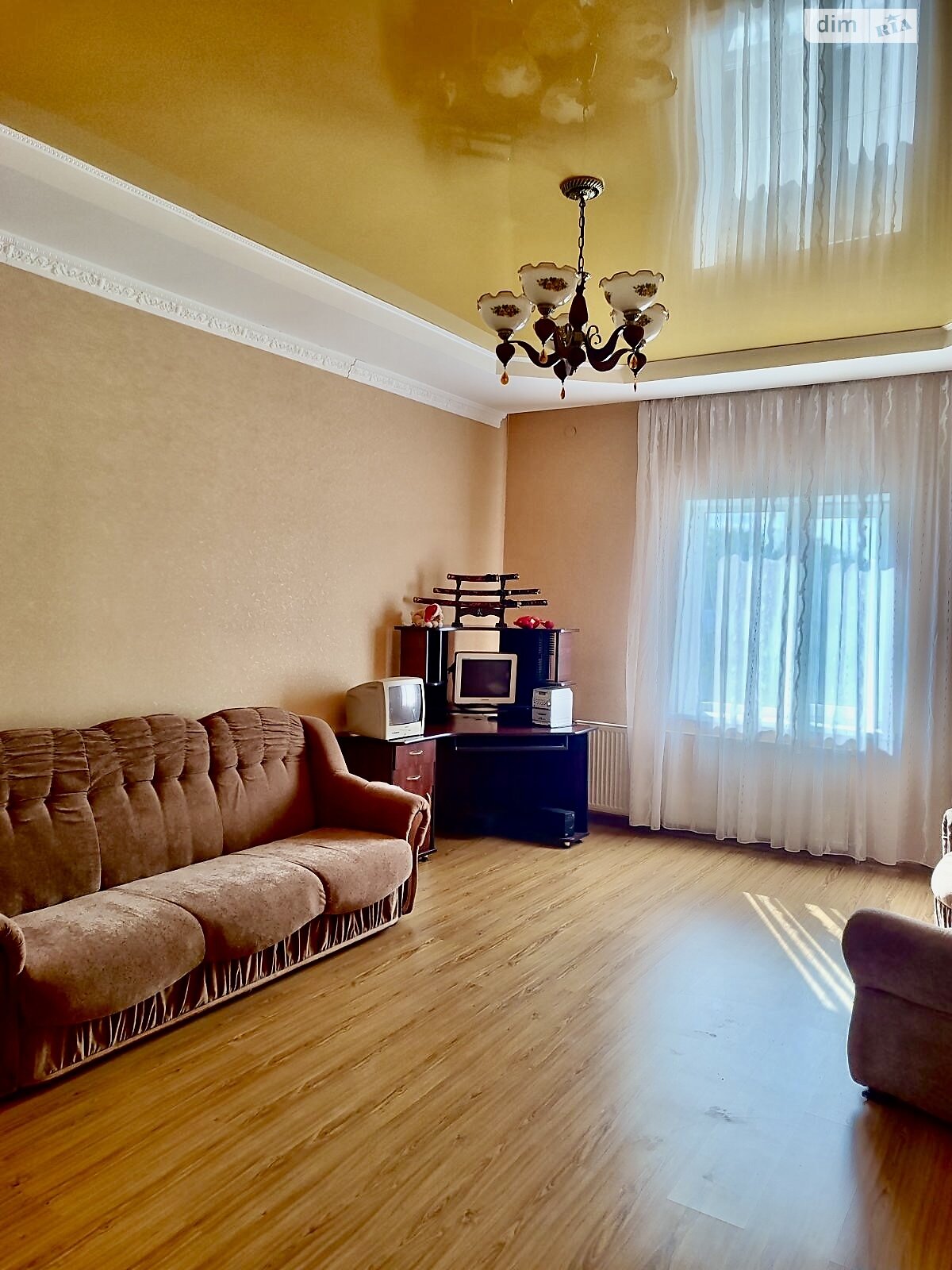двухэтажный дом, 230 кв. м, кирпич. Продажа в Копычинцах фото 1 двухэтажный дом, 230 кв. м, кирпич. Продажа в Копычинцах фото 1