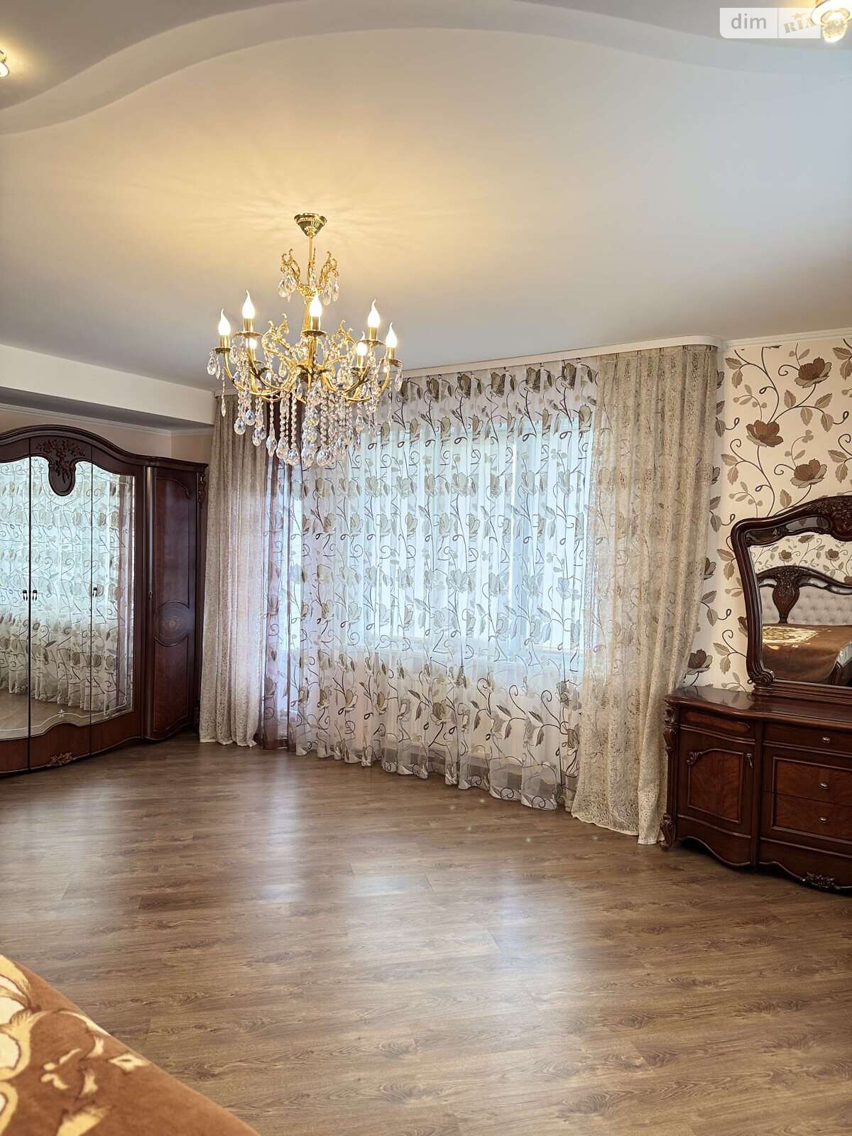 трехэтажный дом беседка, 360 кв. м, кирпич. Продажа в Копыстином фото 1 трехэтажный дом беседка, 360 кв. м, кирпич. Продажа в Копыстином фото 1