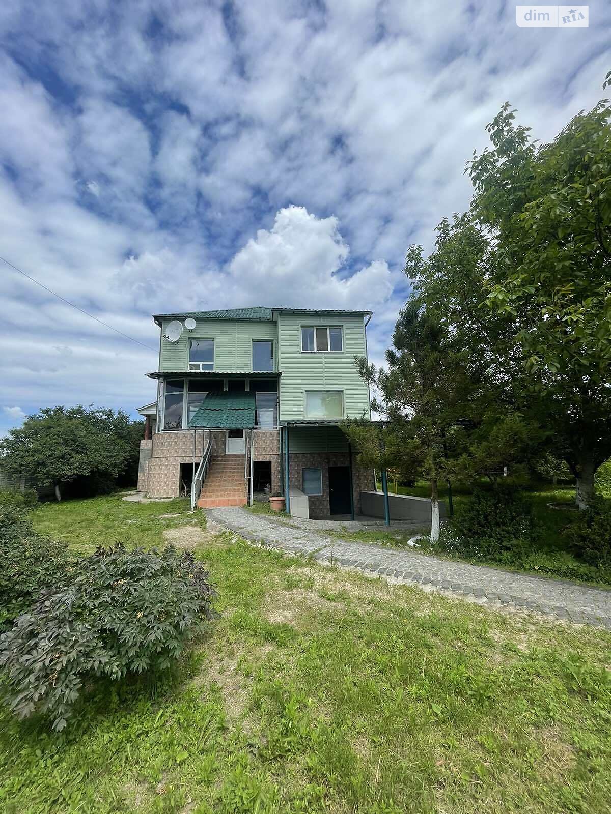 двухэтажный дом с гаражом, 320.3 кв. м, кирпич. Продажа в Корчаке фото 1 двухэтажный дом с гаражом, 320.3 кв. м, кирпич. Продажа в Корчаке фото 1