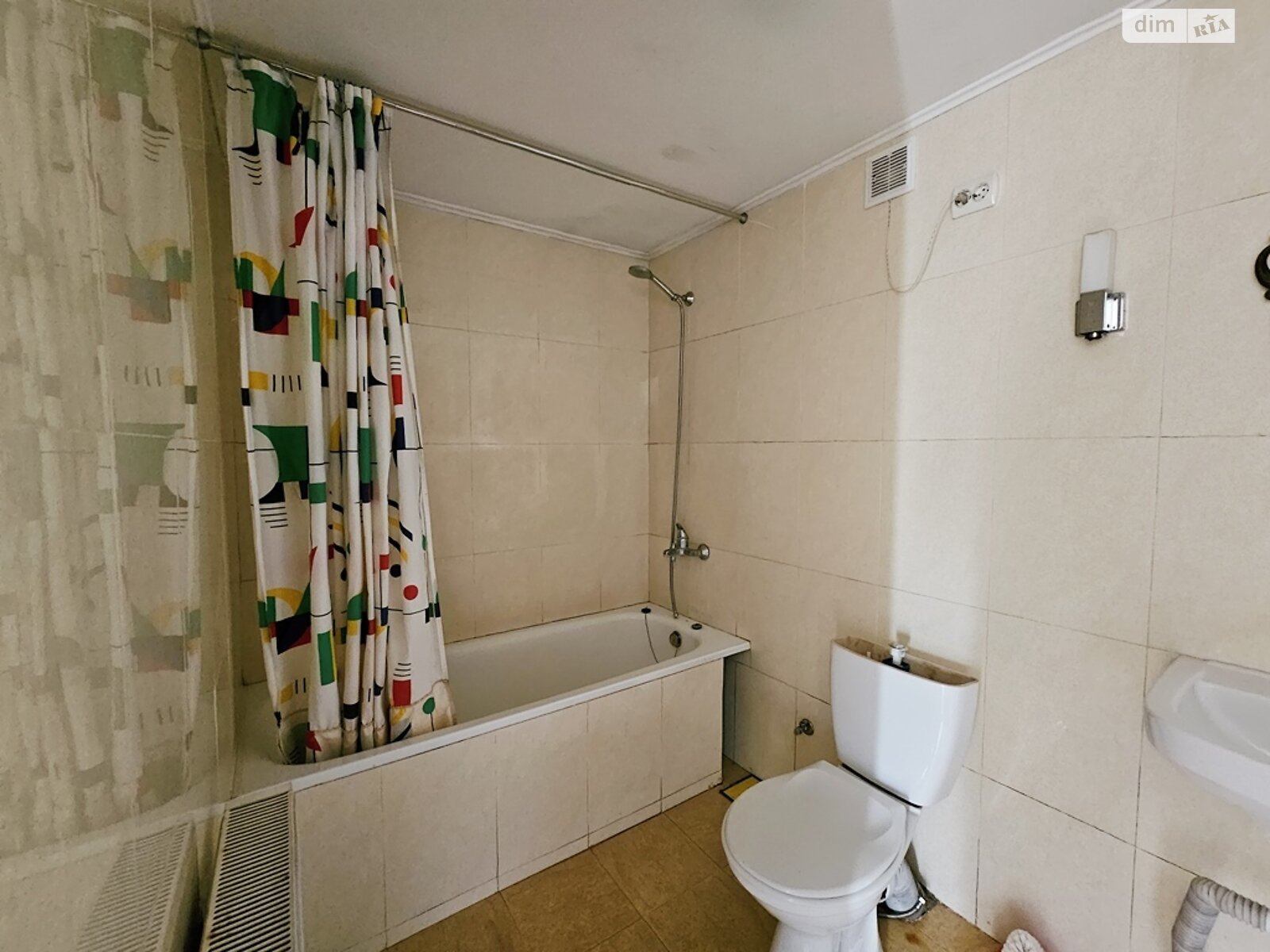 одноэтажный дом с балконом, 54 кв. м, кирпич. Продажа в Коржах фото 1