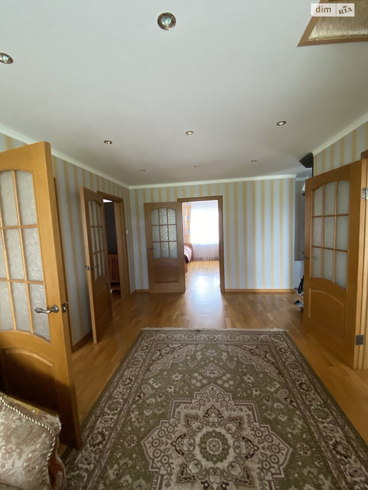 двухэтажный дом с балконом, 162 кв. м, кирпич. Продажа в Корнине фото 1 двухэтажный дом с балконом, 162 кв. м, кирпич. Продажа в Корнине фото 1