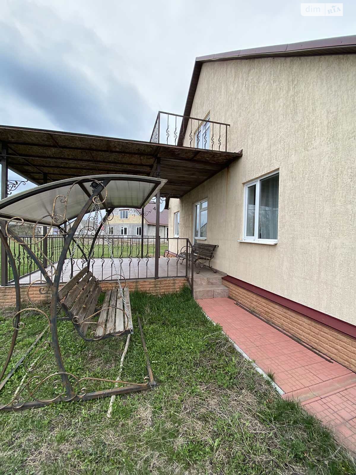 двухэтажный дом с балконом, 162 кв. м, кирпич. Продажа в Корнине фото 1 двухэтажный дом с балконом, 162 кв. м, кирпич. Продажа в Корнине фото 1