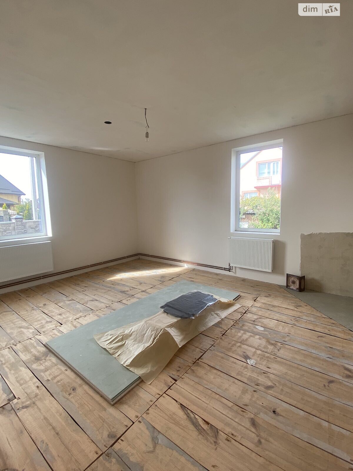 одноэтажный дом с верандой, 136 кв. м, блочно-кирпичный. Продажа в Корнине фото 1 одноэтажный дом с верандой, 136 кв. м, блочно-кирпичный. Продажа в Корнине фото 1