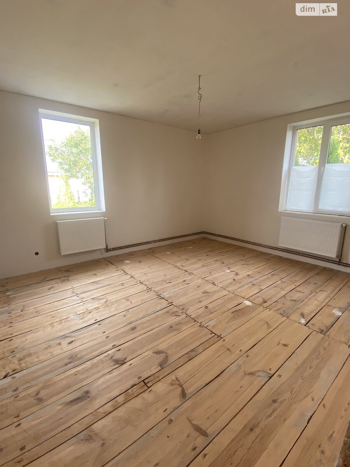 одноэтажный дом с верандой, 136 кв. м, блочно-кирпичный. Продажа в Корнине фото 1 одноэтажный дом с верандой, 136 кв. м, блочно-кирпичный. Продажа в Корнине фото 1