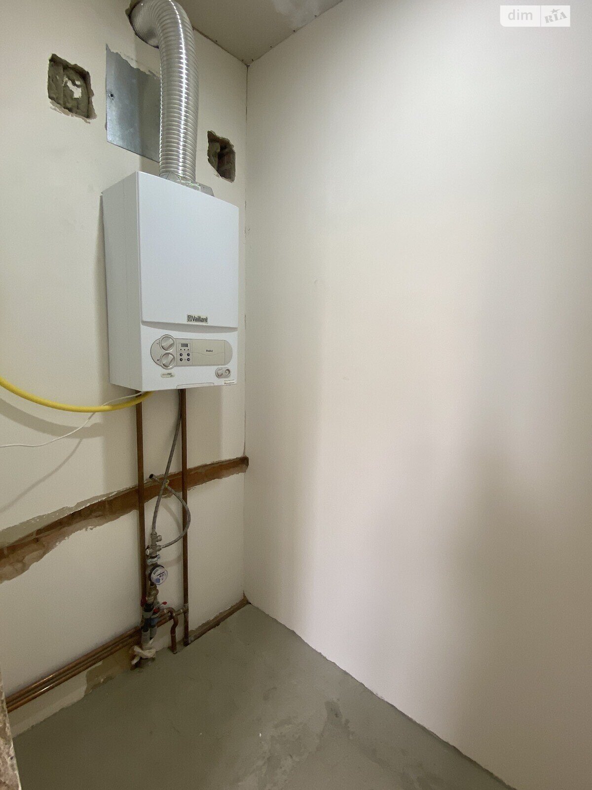 одноэтажный дом с верандой, 136 кв. м, блочно-кирпичный. Продажа в Корнине фото 1 одноэтажный дом с верандой, 136 кв. м, блочно-кирпичный. Продажа в Корнине фото 1