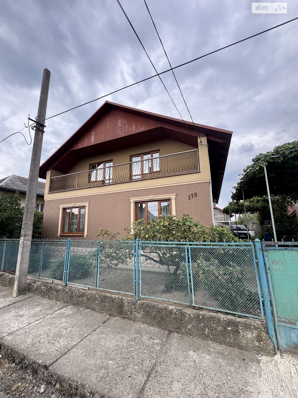 двоповерховий будинок, 350 кв. м, кирпич. Продаж у Королеві фото 1 двоповерховий будинок, 350 кв. м, кирпич. Продаж у Королеві фото 1
