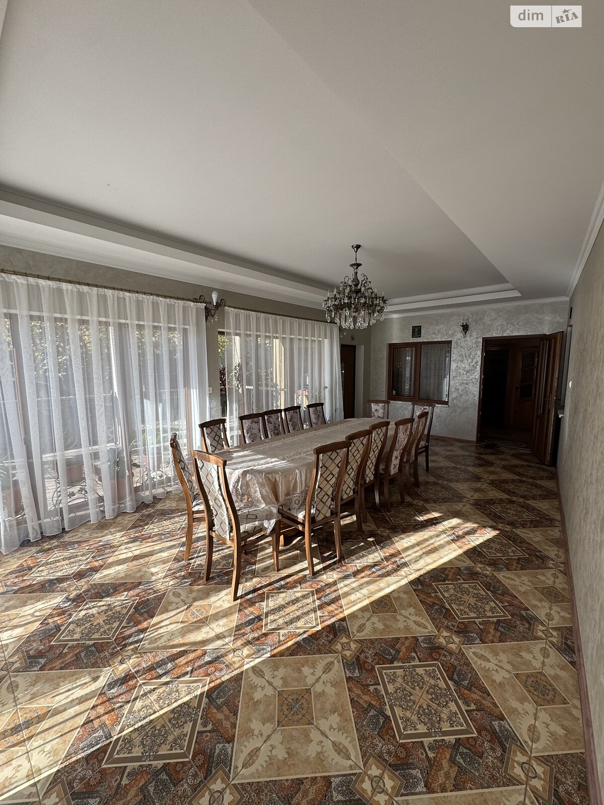 двоповерховий будинок, 350 кв. м, кирпич. Продаж у Королеві фото 1 двоповерховий будинок, 350 кв. м, кирпич. Продаж у Королеві фото 1