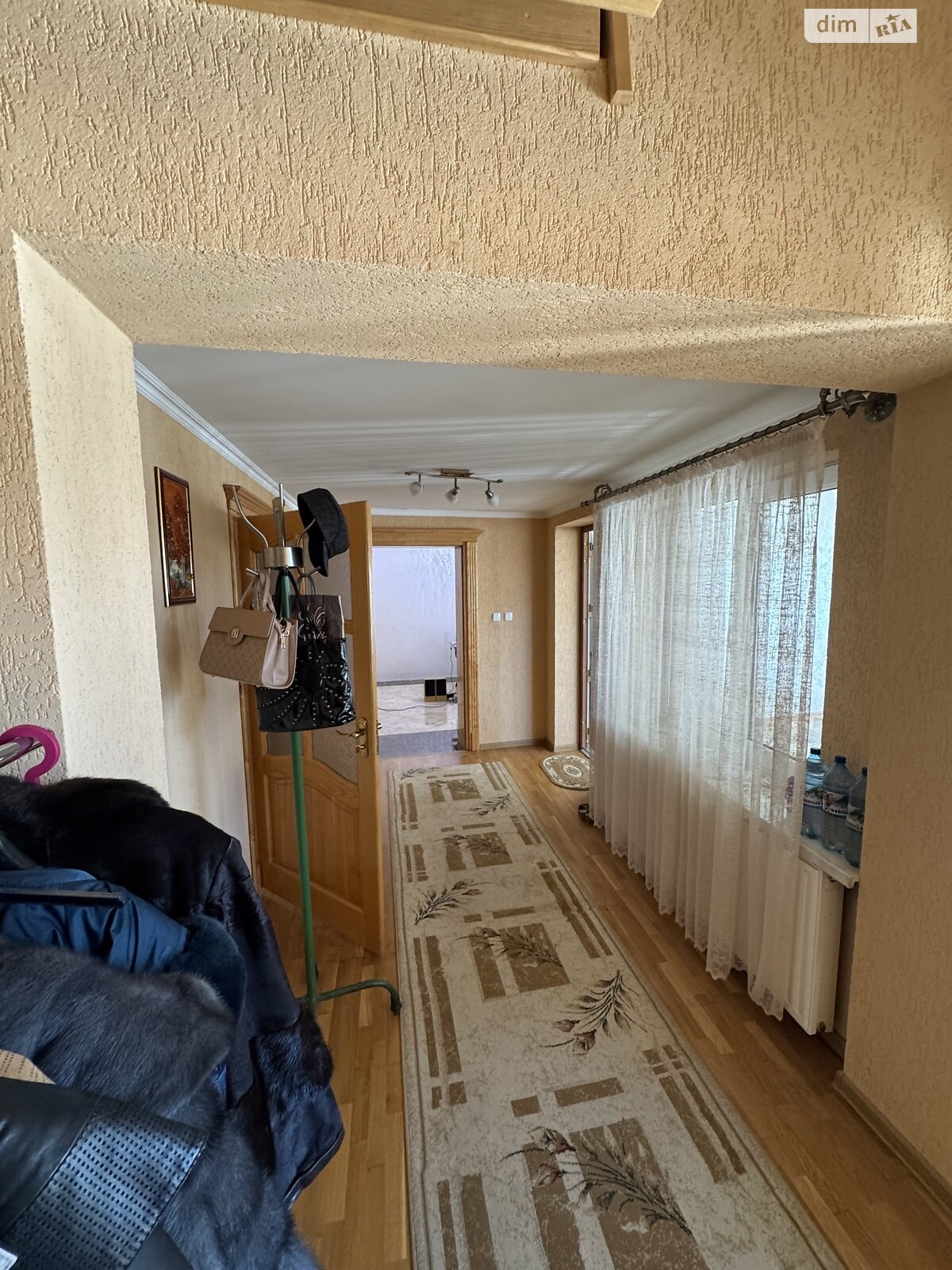 двоповерховий будинок, 350 кв. м, кирпич. Продаж у Королеві фото 1 двоповерховий будинок, 350 кв. м, кирпич. Продаж у Королеві фото 1
