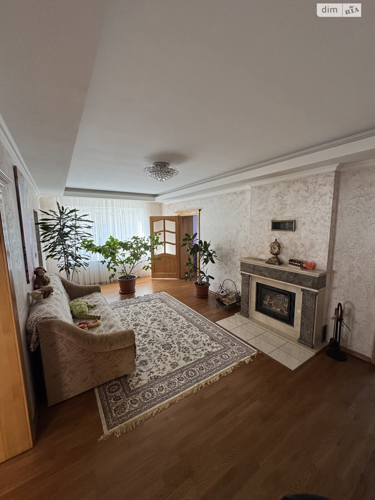 двоповерховий будинок, 350 кв. м, кирпич. Продаж у Королеві фото 1 двоповерховий будинок, 350 кв. м, кирпич. Продаж у Королеві фото 1