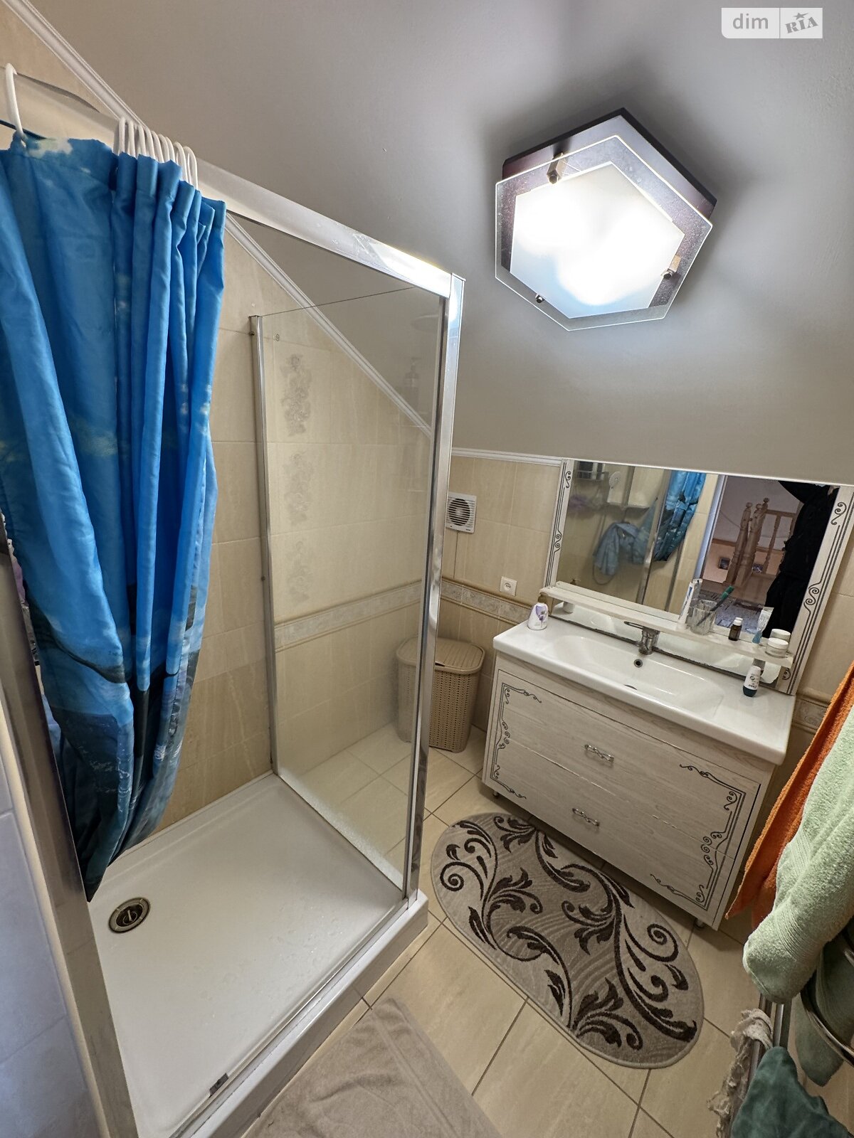 двоповерховий будинок, 350 кв. м, кирпич. Продаж у Королеві фото 1 двоповерховий будинок, 350 кв. м, кирпич. Продаж у Королеві фото 1